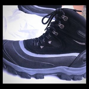 Khombu size 9 men waterproof hiking boots